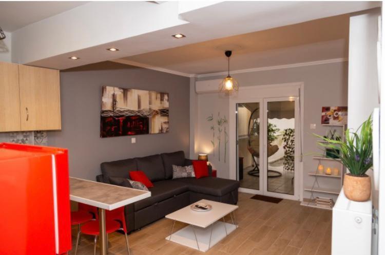Apartment Cozy With Patio *